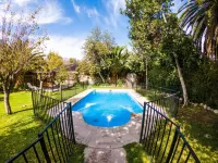 Hotel Halley Hotels in Vicuna