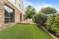 Bungunyah Apartments - Villas