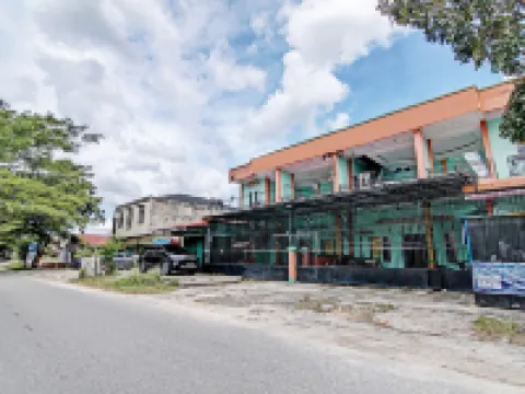 Hotel O Penginapan Syafira Near Perumahan Mustamindo Permai 1 Hotels in Kampar Regency