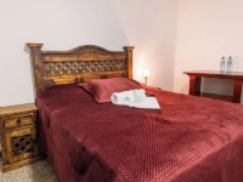 Los Faroles Zona 3 Hotels in Coban