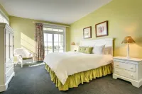 Inn at Bay Harbor - Parvekkeita