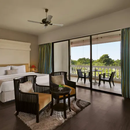 Blue Ocean The Fern Resort & Spa Ganpatipule, Series by Marriott