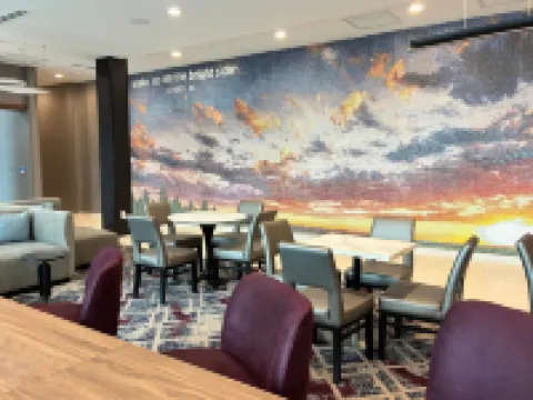 La Quinta Inn & Suites by Wyndham Athens I-65 Hotels in Athens