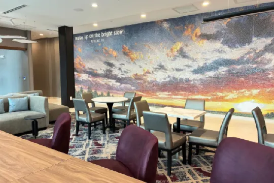 La Quinta Inn & Suites by Wyndham Athens