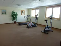 Airport-Hotel Fortuna - parking