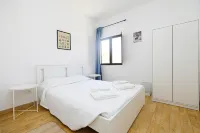 R 07 - Bedroom 7 in Casa do Moinho Guesthouse - 2-Star