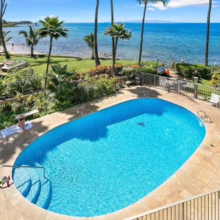 Kamaole Nalu 305 - Breathtaking Ocean Views, Renovated, Ocean Front, Split AC!