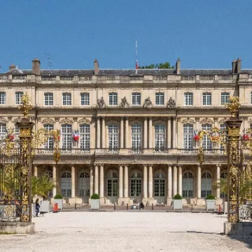 KOSY Appart'Hôtels Nancy - Coeur de Ville Hotels near La Porte de la Craffe