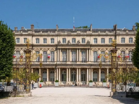 KOSY Appart'Hôtels Nancy - Coeur de Ville Các khách sạn ở 