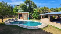 Gipsy Ranch Rooms - Pools