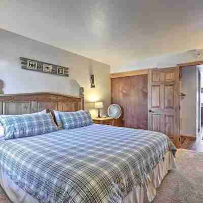 8 Mi to Keystone Resort: Dillion Condo w/ Hot Tub! Rooms