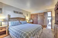8 Mi to Keystone Resort: Dillion Condo w/ Hot Tub! - Apartments