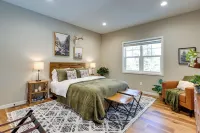 Chic Wisconsin Retreat w/ Deck, Grill & Fire Pit! - Wifi
