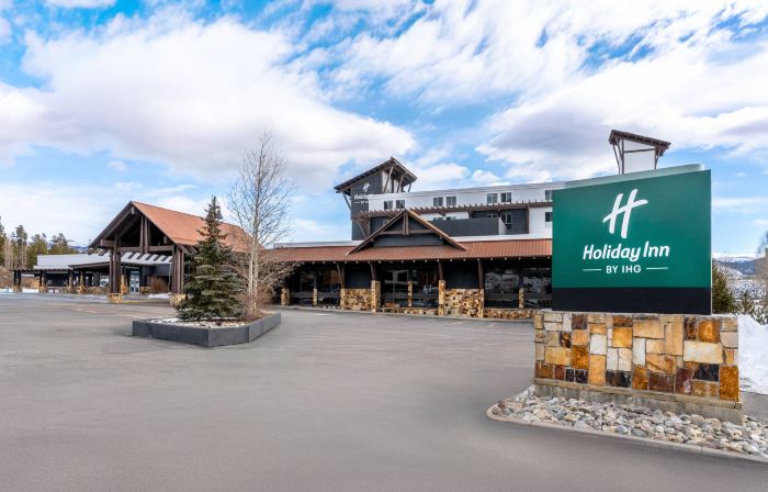 WHITE PEAK HOTEL by IHG