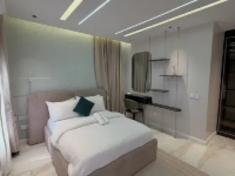 Black Space Reality Hotels in Mushin