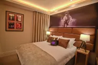 The Residence Hotel