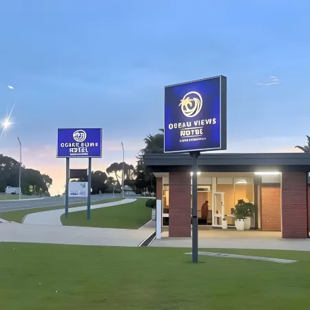 Ocean Views Motel Lakes Entrance Отели рядом с достопримечательностью «Кунварра Фэмили Холидей Парк»