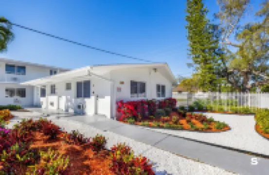 Casa Park Hotels near Museum of Contemporary Art North Miami