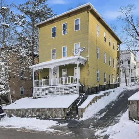 Cozy Adventure Filled Escape Free Parking 2 Bedroom Apts