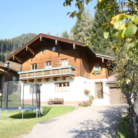 Chalet in Wagrain Near Ski Lift