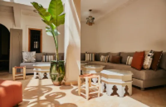 リヤドセリエン