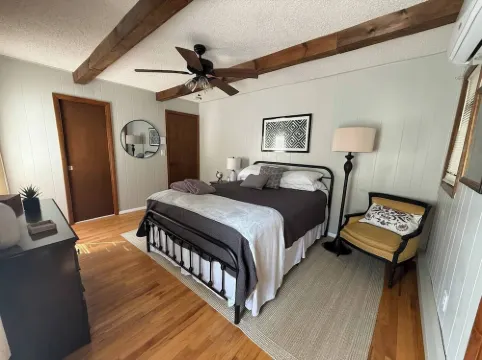 *Welcome to Snow Lodge*