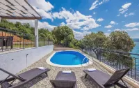 Villa Sadic Nearby Zadar - Crovillas - piscina