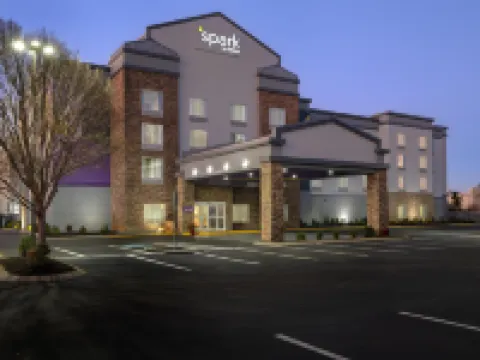 Spark by Hilton Murfreesboro Hotels near Adams Tennis Complex