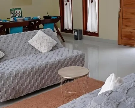 แอบฮายา วิลล่า โรงแรมในโวโนโซโบ