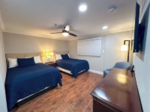 Ski-in Ski-Out, Remodeled, 2 Br, Best Location at Main Village Lift