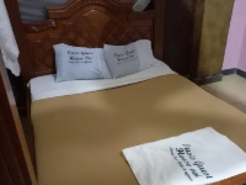 Oasis Guest House Voi Hotels in Voi