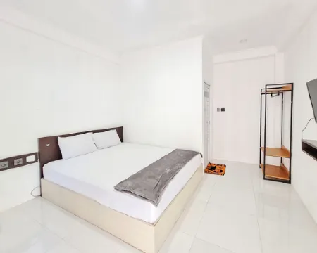 Niti Stay Syariah near Stasiun Wates RedPartner Hotels in Wates