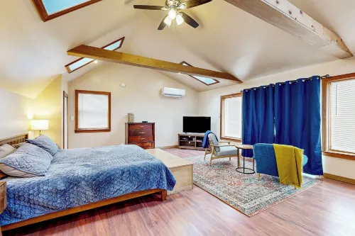 Chautauqua Lake Views! Bemus Point Getaway - 3-Star