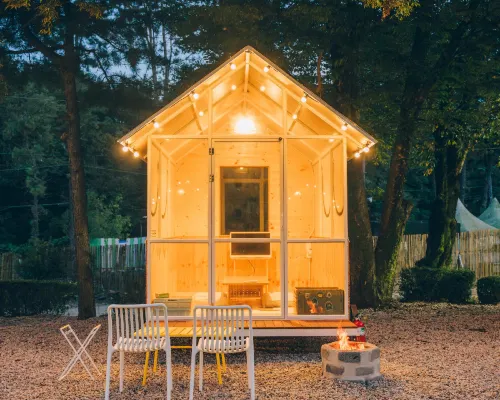 Uijeongbu Pika-pu Picnic & Glamping Seoul YMCA Dobongsan Branch Hotel berhampiran Kuil Cheonchuksa
