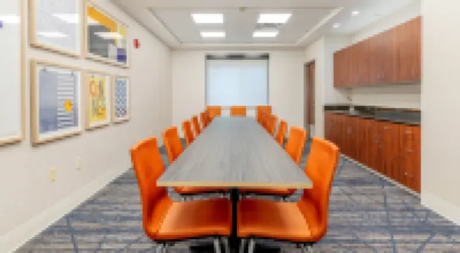 Holiday Inn Express & Suites MEDFORD-CENTRAL POINT by IHG