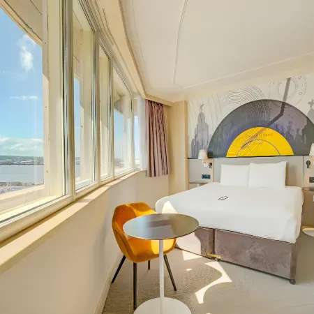 Atlantic Tower Hotel Liverpool by Sunday Отели рядом с достопримечательностью «Памятник The Beatles»