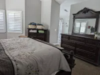 3-bedroom pool house in amazing Ontario with WiFi, AC. Start your getaway now