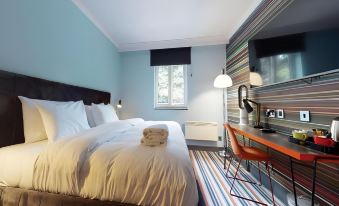 Village Hotel Leeds North