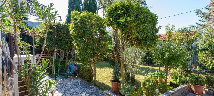 Apartments Hinic Hotels in Selce