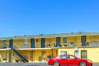 OYO Hotel Jonesboro Near Atlanta Airport - Parkplatz