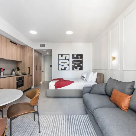 Chic Studio in the Heart of Miami 4 Guests