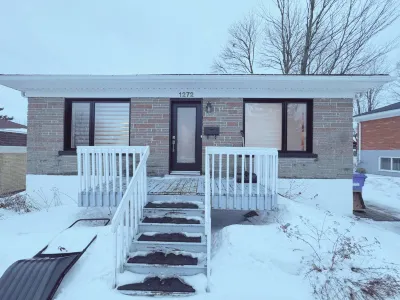 Premium stay in a chic and bright bungalow Hotel di 