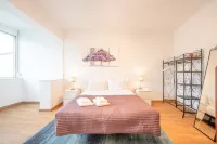 GuestReady - Spacious Apt near Cascais City Centre
