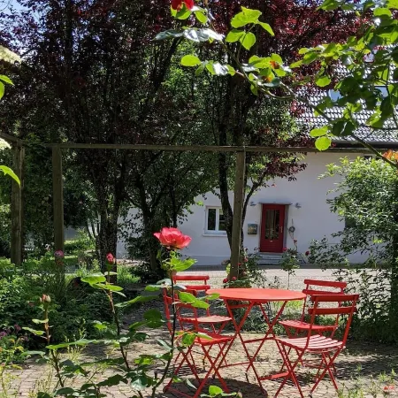 NEW - Weiherblick - Maisonette FeWo in the romantic Happenmühle Hotels in Owingen