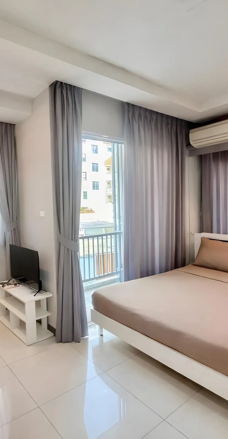 ห้องอีโคโนมี สำหรับสามท่าน