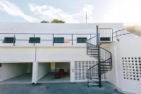 Spice Motel Okinawa Hoteles en 