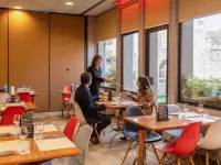 Ibis le Puy-en-Velay Centre - sarapan