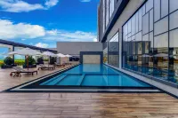 Lemon Tree Premier, Bhubaneswar - Pools