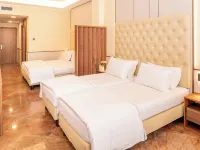 Sporthotel Olimpo Hotele w: Garda Town