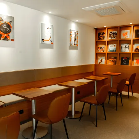 HOTEL MOMUM